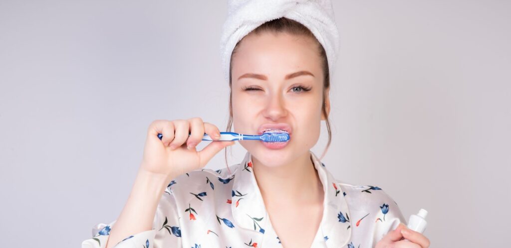 sourience-article-de-blog-bien-se-brosser-les-dents-pour-une-hygiene-bucco-dentaire-optimale hygiène bucco-dentaire
